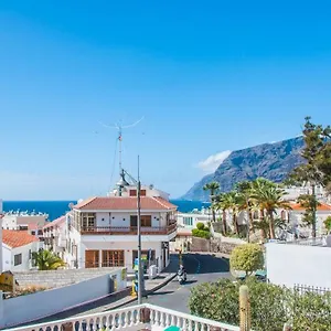 Cozy Vacation In Gigantes , Acantilado de los Gigantes Spain