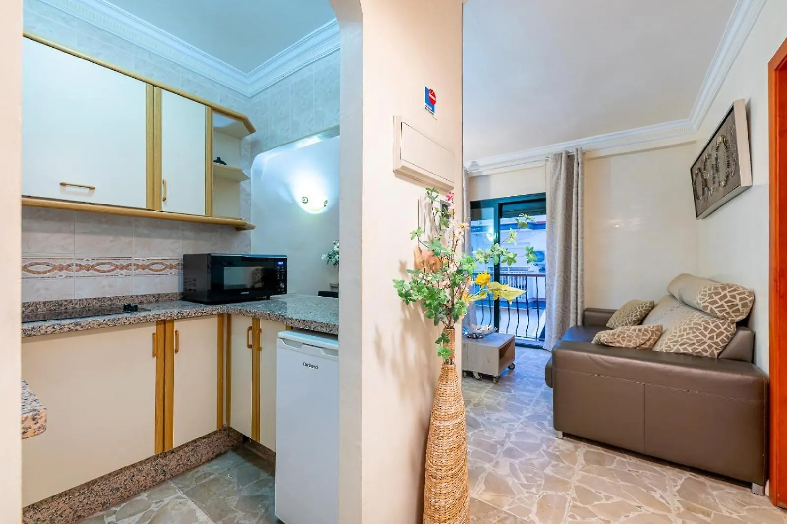 Hof Van Holland Carihuela Torremolinos Apartment