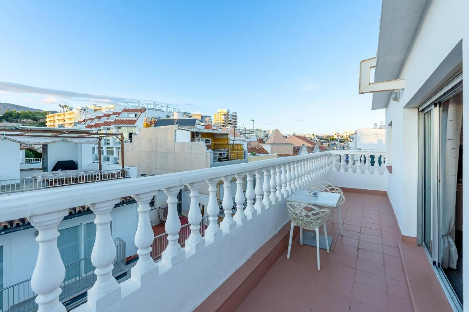Hof Van Holland Carihuela Apartment Torremolinos